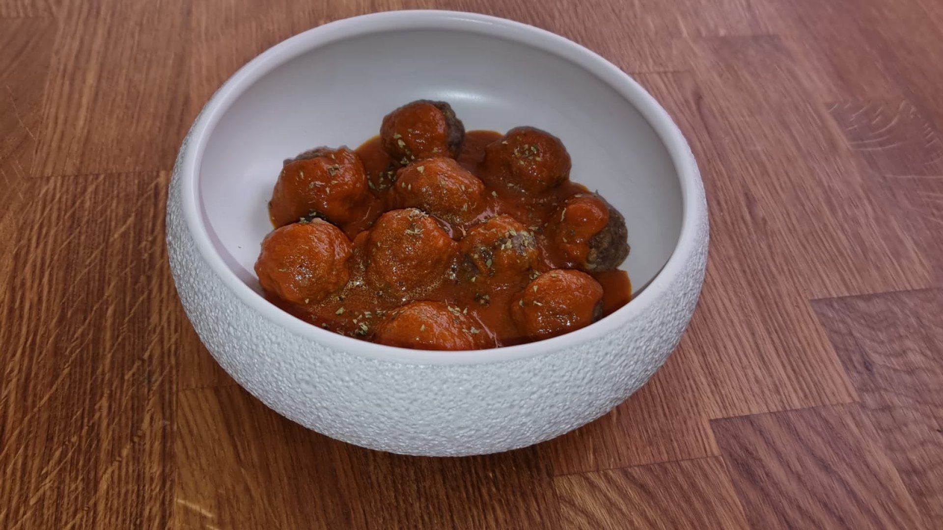 Albóndigas de ternera con salsa de tomate